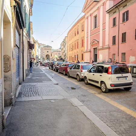 Castiglione Suite, Elegante E Silenzioso Apartment